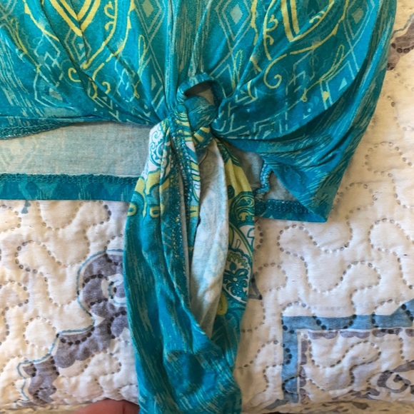 Women's Summer Top, Size XXL - Picture 2 of 4